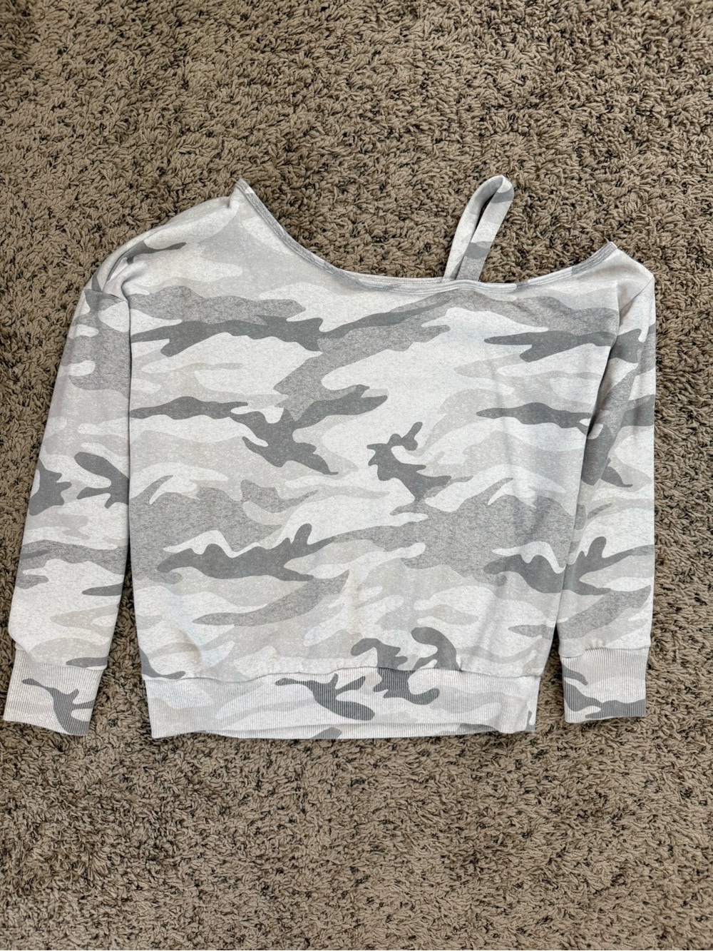 Aero Gray & White Camo Off-Shoulder Sweatshirt